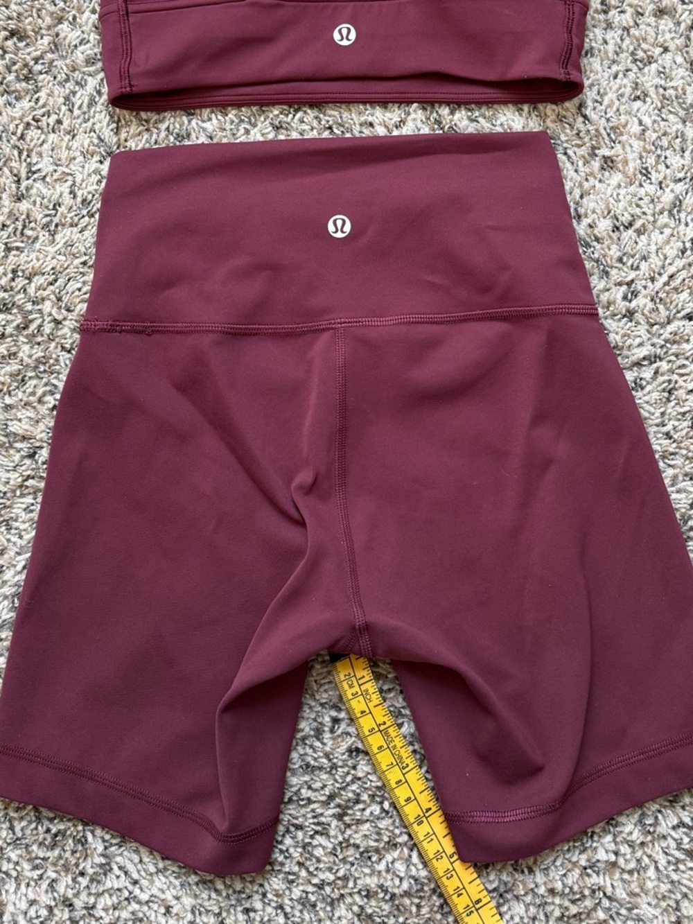 Lululemon size 4 set in maroon/burgundy - Picture 3 of 14